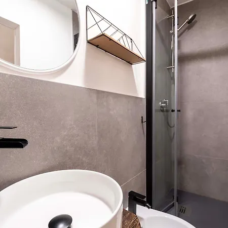 Ca'lina Near Biennale アパート