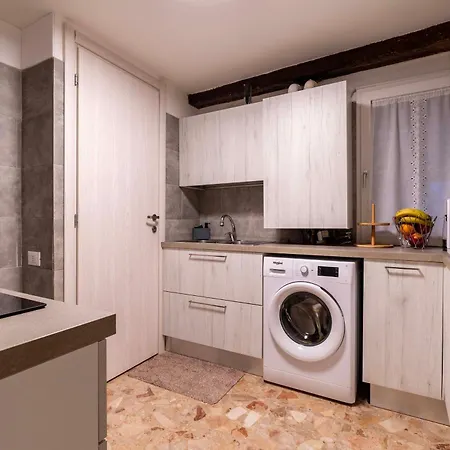 Ca'lina Near Biennale *