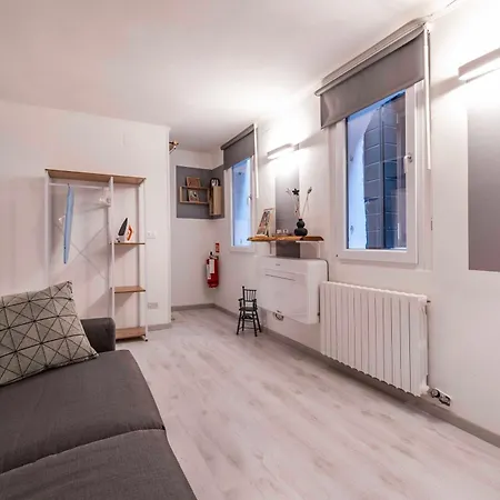 Ca'lina Near Biennale アパート ヴェネツィア