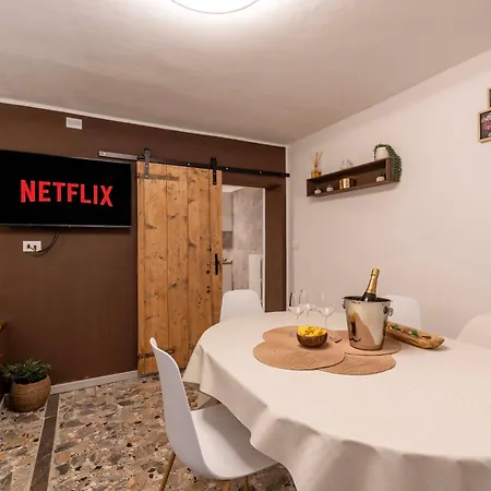 Ca'lina Near Biennale アパート *